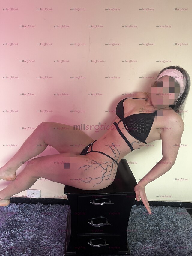 FOTOS DE IRIS BOMBA FIT EXPLOSIVA ARDIENTE BUENA AMANTE