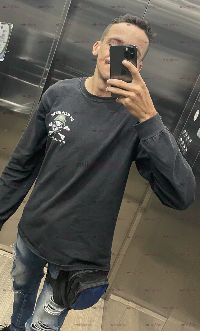 FOTOS DE TU CHICO HOT OBEDIENTE Y FOGOSO LISTO PARA DAR PLACER
