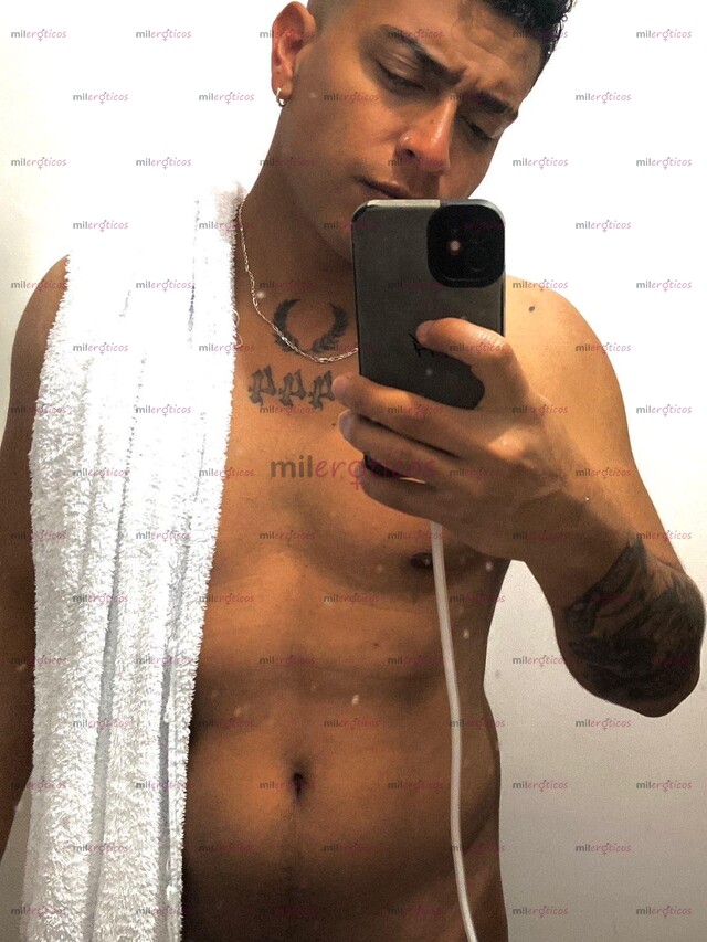 FOTOS DE ACTIVO DISCRETO Y MUY MASCULINO, BUSCANDO PARCHE CON UN HOMBRE SOLVENTE $$$