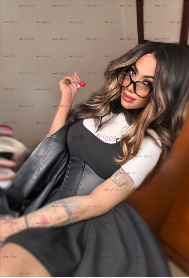 FOTOS DE &SWEET GIRL& DULCE Y JOVEN TRANS DE LINDO ROSTRO COLA ENORME Y VERGA LECHERA XX