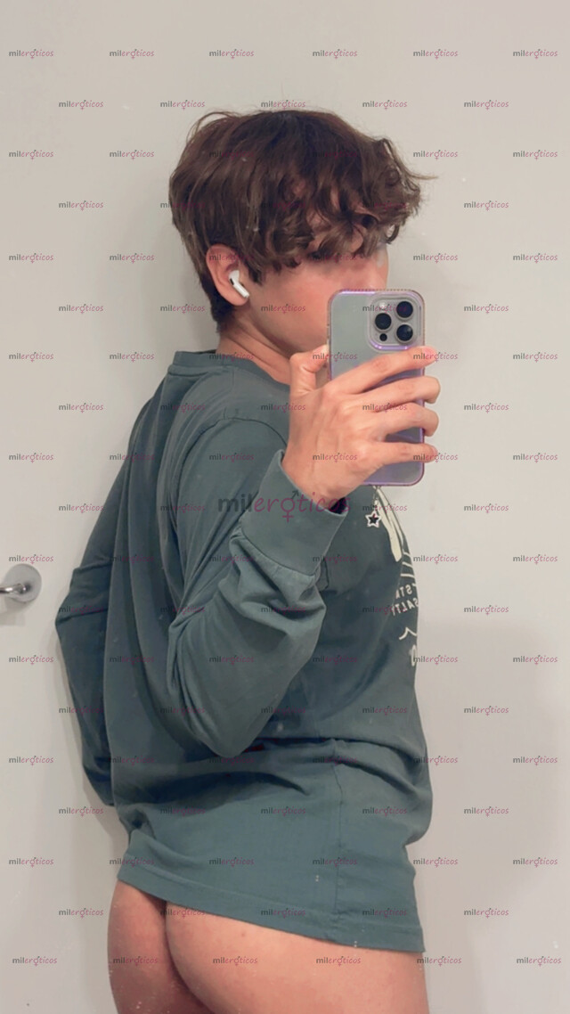 FOTOS DE TWINK JOVEN, ESTUDIANTE TWUNK GUAPO Y AMABLE