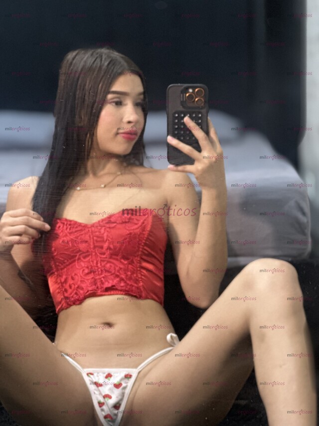 FOTOS DE ME LLAMO KATY Y SOY UNA CHICA HERMOSA CON MUCHAS GANAS DE CONSENTIRTE Y COGER.