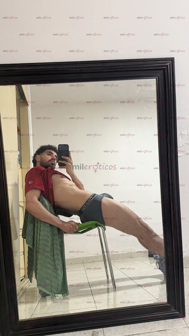 FOTOS DE JOVENCITO GUAPO Y CALIENTE QUE CUMPLIRÁ TU FANTASÍA