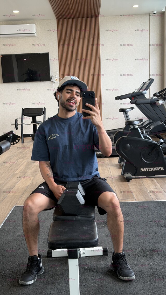 FOTOS DE JOVENCITO GUAPO Y CALIENTE QUE CUMPLIRÁ TU FANTASÍA