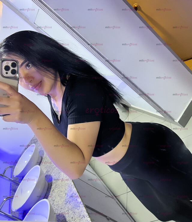 FOTOS DE DULCE POR FUERA, PERO CON UN LADO QUE TENDRÁS QUE DESCUBRIR.