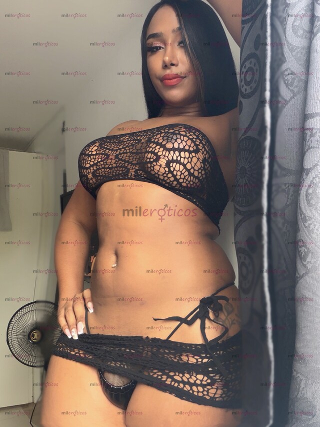 FOTOS DE ATRIBUTOS SUPER FEMENINOS CULONA PIERNONA TETONA SÚPER DELICADA VERSÁTIL