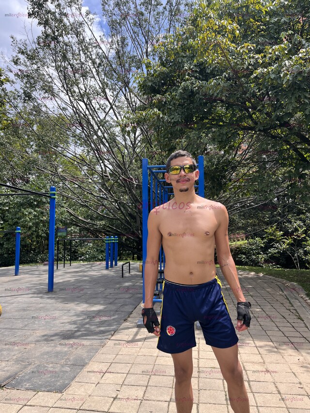 FOTOS DE EL PLACER ESTÁ EN UNA BUENA COMPAÑÍA Y UNA CONVERSACIÓN INTELIGENTE