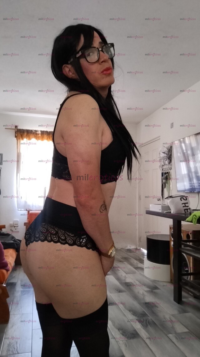 FOTOS DE LINDA TRAVESTI SEXOSA CON GANAS DE HACERTE PASAR UN RATO MUY RICO.