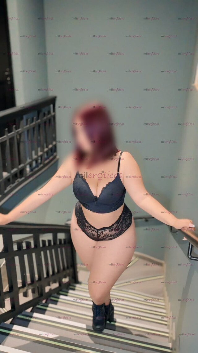 FOTOS DE RICA Y VOLUPTUOSA JOVEN DE 20 AÑOS DE GRANDES TETAS PARA UNA RICA RUSA