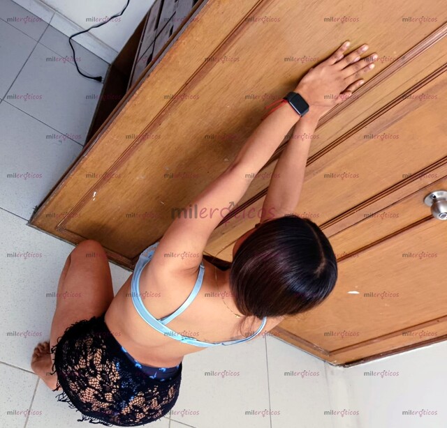 FOTOS DE VALENTINA TIERNA Y MUY PERVERTIDA ESPERANDO POR TI