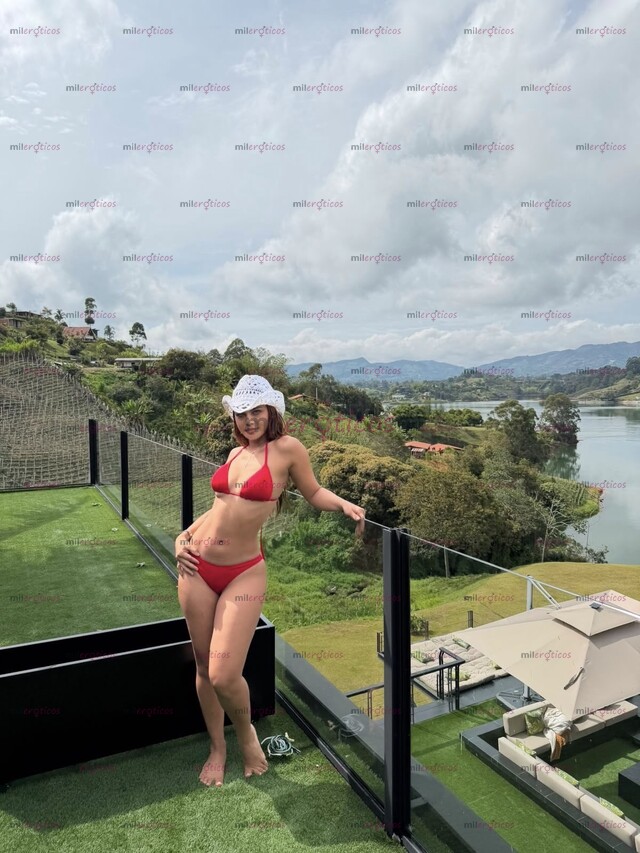 FOTOS DE HOLA SOY VIANCA , COLOMBIANA , SEXI NATURAL OJOS CLAROS