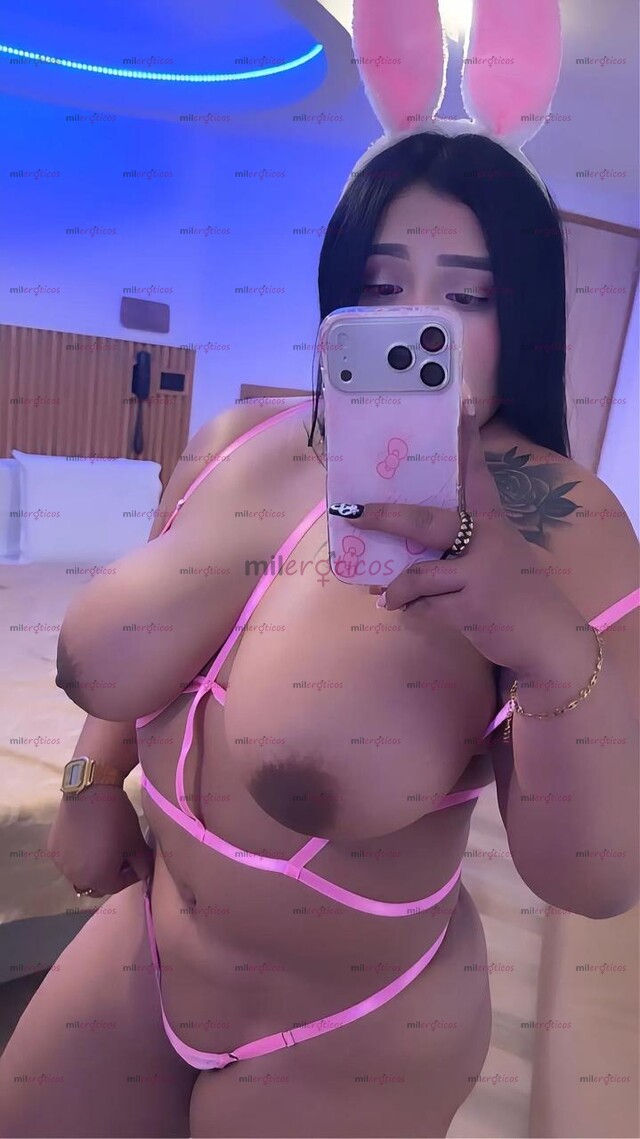 FOTOS DE TU CONEJITA GOLOSA , TETONA RICA VEN LLENAMELAS DE TU LECHE RICA
