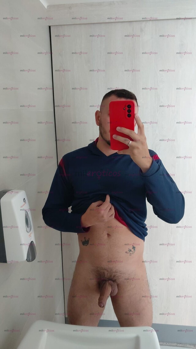 FOTOS DE JOVEN VERSATIL DISPUESTO A COMPLECERTE, DISPONIBILIDAD EN TODO BOGOTÁ