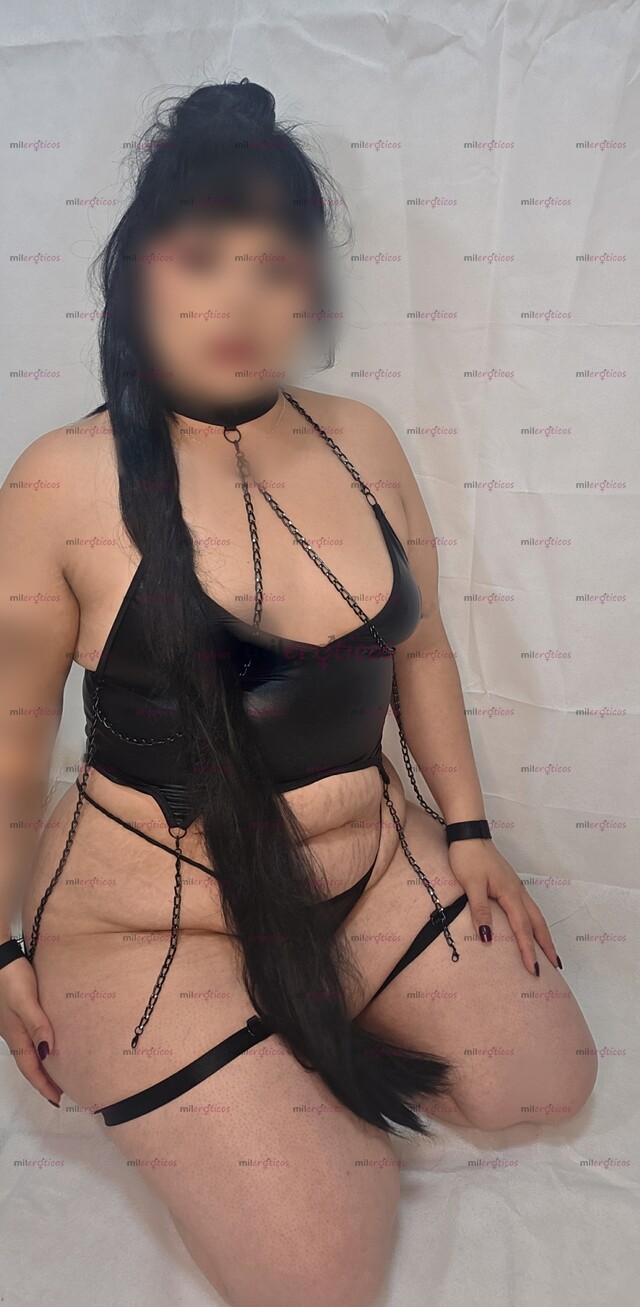 FOTOS DE GUAPÍSIMA MUÑEQUITA PIEL BLANCA CUERPO NATURAL, ACCESIBLE Y 100% REAL