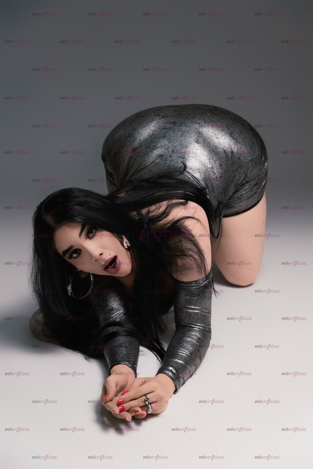 FOTOS DE TU DIOSA DOMINATRIX DISPONIBLE PARA JUGAR...