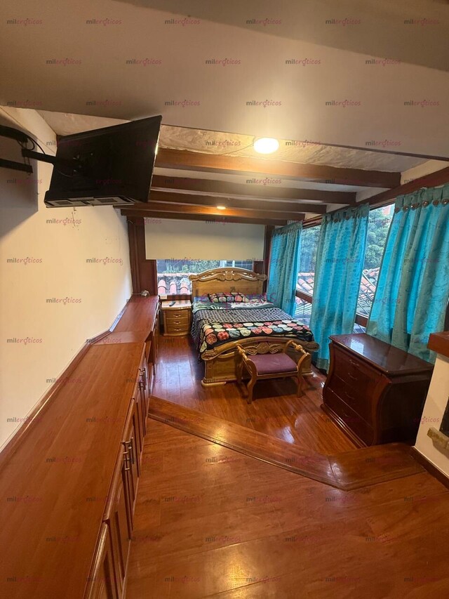 FOTOS DE HABITACIONES AMOBLADAS PARA TRABAJAR EN LA MEJOR LOCALIDAD DE LA CIUDAD