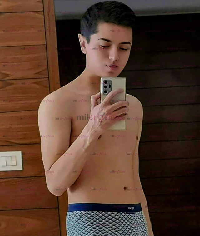 FOTOS DE TWINK JOVEN, CARISMÁTICO Y COMPLETAMENTE DISCRETO