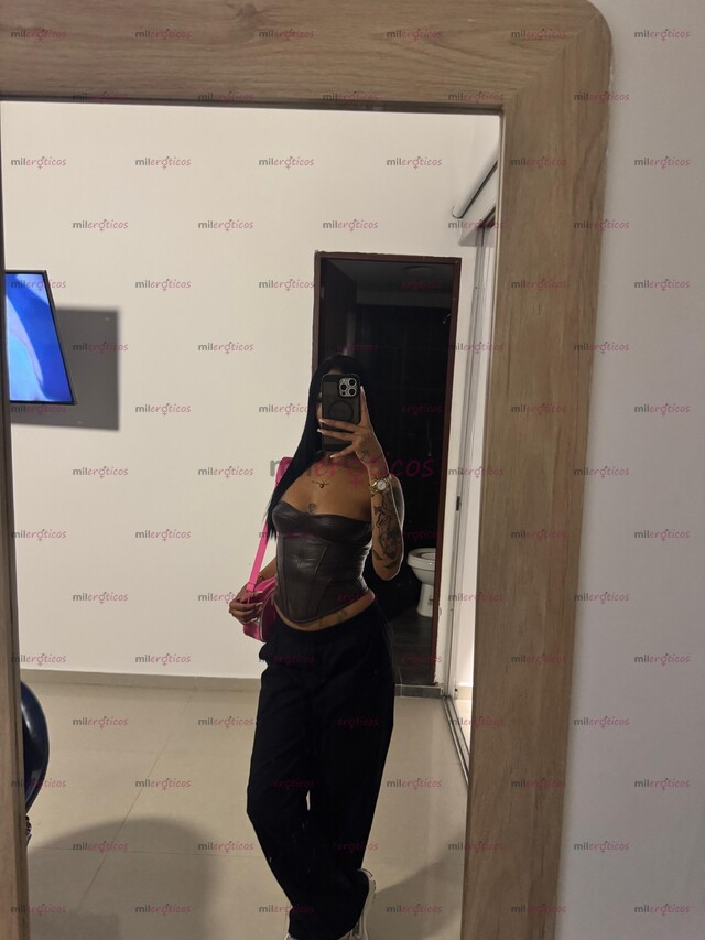 FOTOS DE FLAQUITA MORENA TATUADA ARRECHA CARITA PRECIOSA