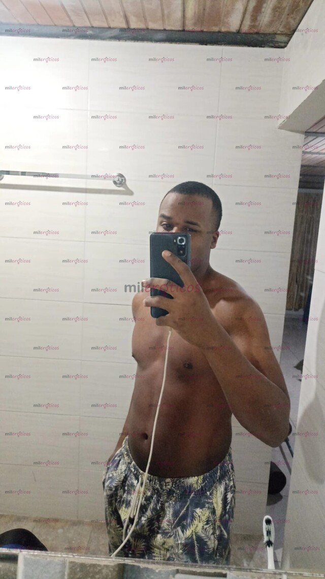 FOTOS DE MORENO ASÍ COMO LES GUSTA, SOLO EXCLUSIVO PARA MUJERES...