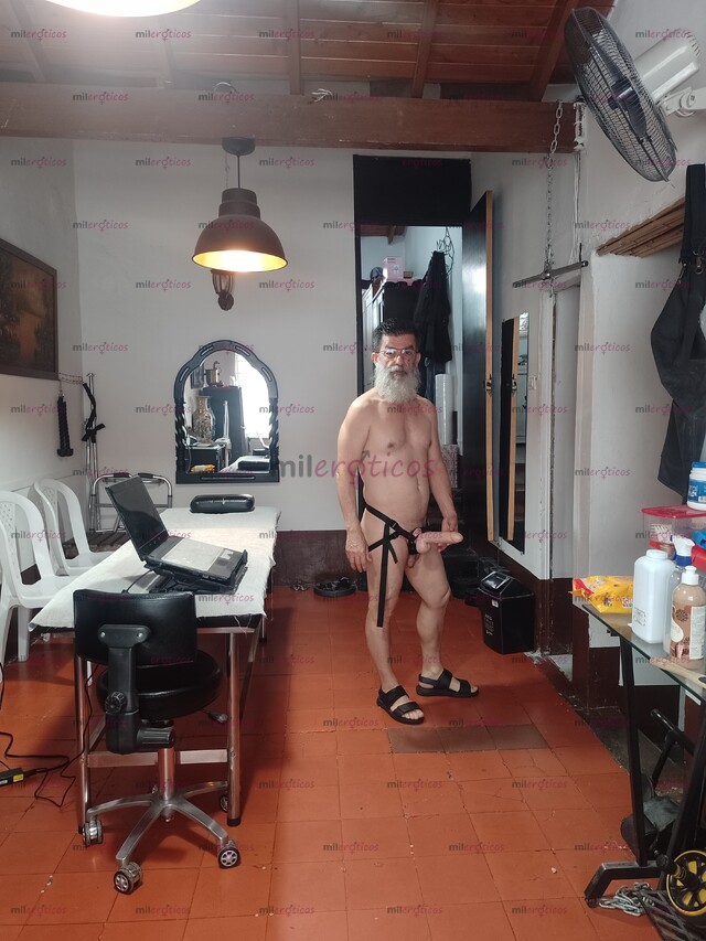 FOTOS DE PENETRO CON DILDO Y MASTUBO SOLO VARONES EN TODO EL SENTIDO MEDELLÍN