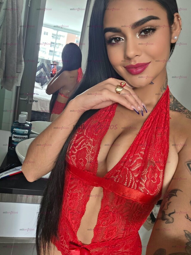 FOTOS DE PEQUEÑA HERMOSA Y APRETADITA VEN Y DISFRUTAMOS CORAZÓN