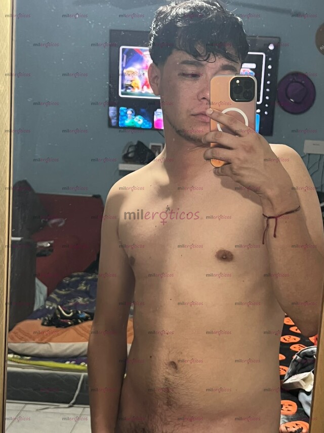 FOTOS DE VATO ACTIVO VERGON, 23 CM DE PITO, 185 DE ALTURA, TEZ BLANCA.