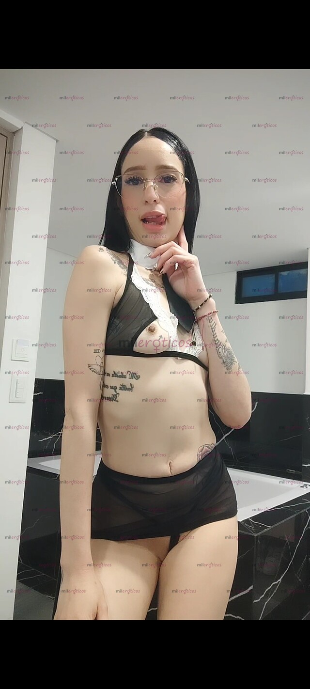 FOTOS DE RICA FLAQUITA TATUADITA DISPUESTA A CUMPLIR TODOS TUS DESEOS