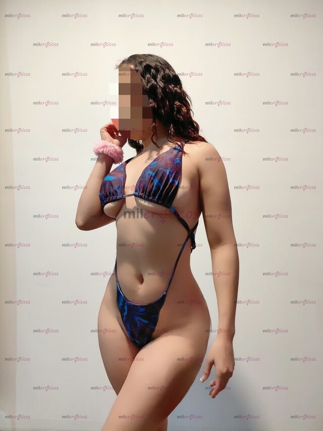FOTOS DE MASAJISTA PETIT, LISTA PARA COMPLACERTE.