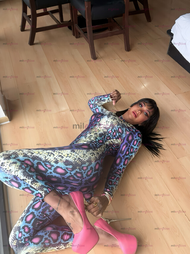 FOTOS DE YULIANA MORENITA CALIENTE INTER BISEXUAL CACHONDA CUMPLO TODO TIPO DE FANTASÍAS