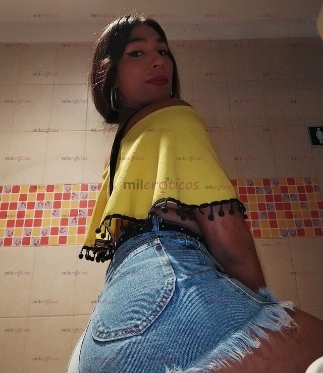 FOTOS DE VALE TU NIÑA SUPER FÉMINA PELI LARGA PIEL CANELA