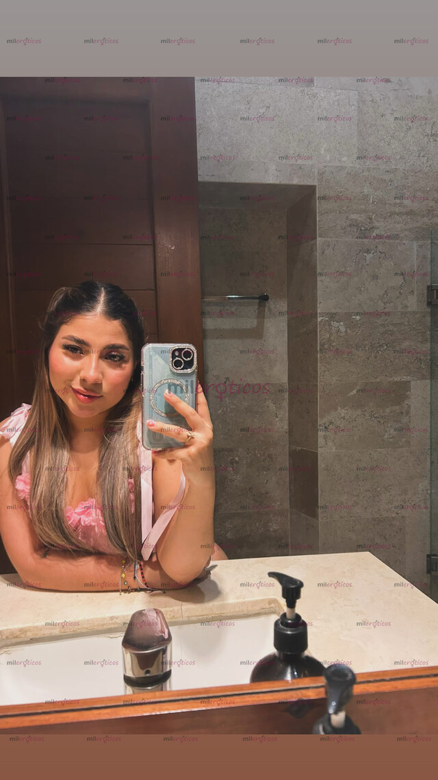 FOTOS DE GISELL NATURAL, INDEPENDIENTE Y CON UNA ACTITUD TRAVIESA