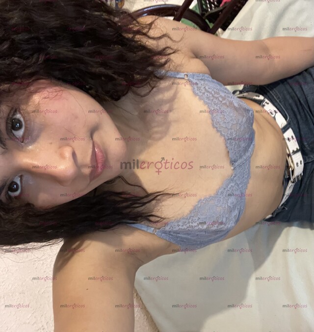 FOTOS DE SOY CELES , UNA JOVENCITA TRANS DE 20 AMABLE Y CACHONDA
