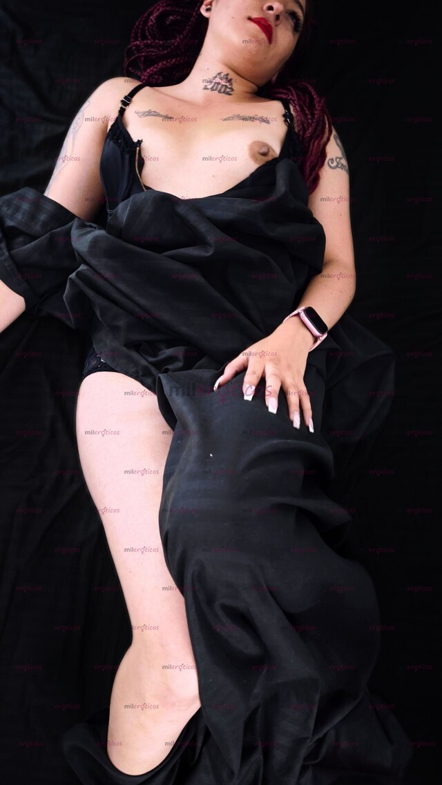 FOTOS DE SOY COMO LA VIUDA DE NEGRO! ARRECHA Y DESEOSA DE SENTIRLA ADENTRO