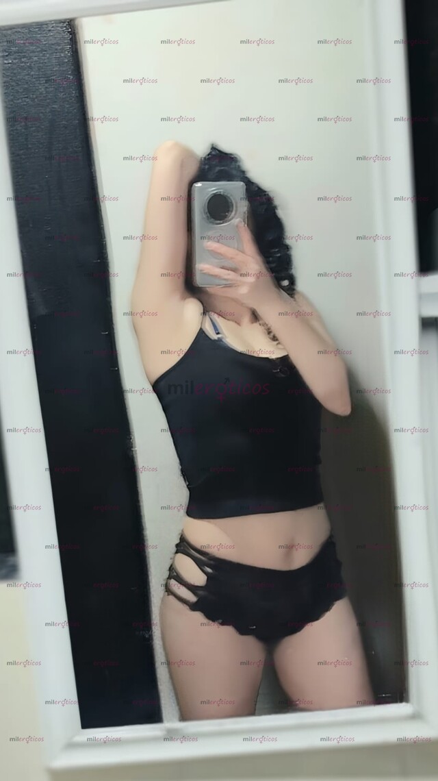 FOTOS DE FANNY...CACHONDA CARIÑOSA RICA Y MUY MUY ARDIENTE