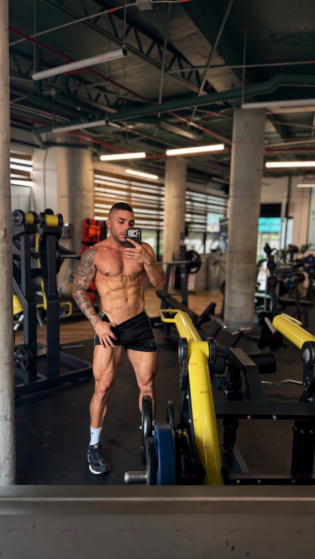 FOTOS DE SCORT FITNESS, MODELO, SERIO Y COMPLACIENTE EN TU CIUDAD