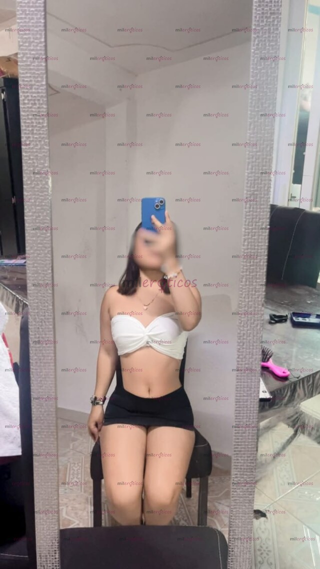 FOTOS DE CHICA DE 19 AÑOS MUY LINDA Y COMPLACIENTE CUENTO CON CONTENIDO CALIENTE