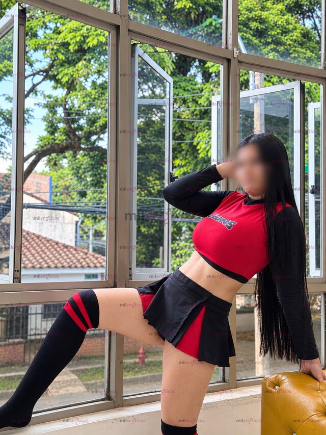 FOTOS DE PAJA RUSA CON JULIANA AL SUR DE CALI DE 9AM 6PM