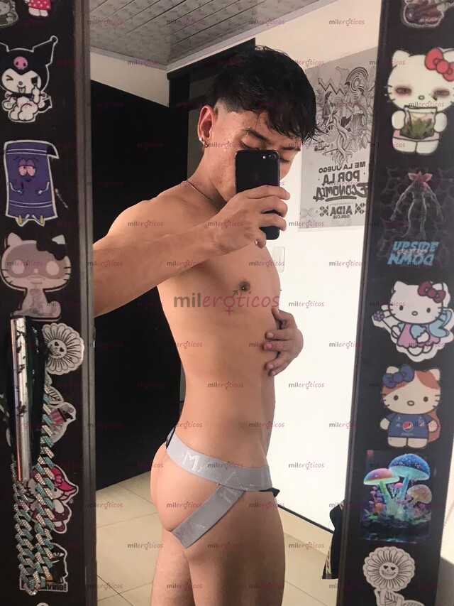 FOTOS DE JOVEN, AUTÉNTICO Y DIFÍCIL DE OLVIDAR.