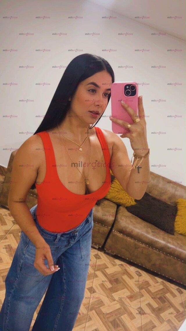 FOTOS DE ME ENCANTARÁ SER TU DAMA Y TU PERRA EN LA CAMA SOY LUCIANA