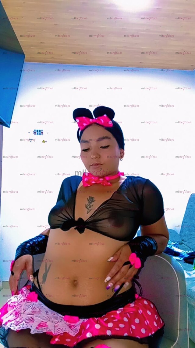 FOTOS DE HOLA SOY ANDREA MICKEY MOUSE VEN Y ME QUITAS EL TRAJE
