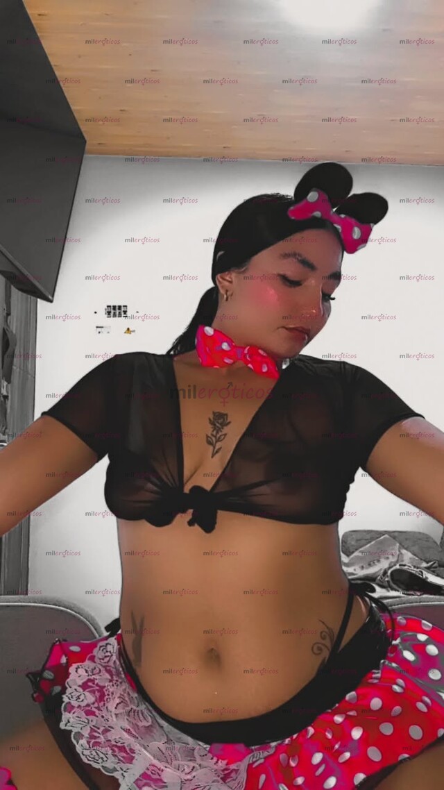 FOTOS DE HOLA SOY ANDREA MICKEY MOUSE VEN Y ME QUITAS EL TRAJE