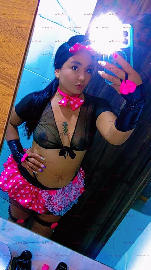FOTOS DE HOLA SOY ANDREA MICKEY MOUSE VEN Y ME QUITAS EL TRAJE