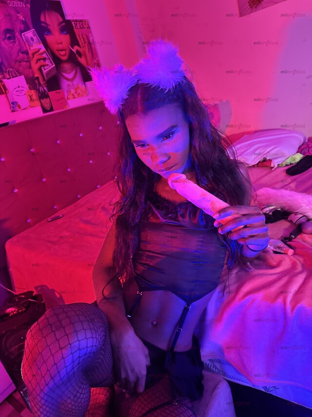 FOTOS DE TRANS NEGRA, EXÓTICA Y LLENA DE FANTASÍAS
