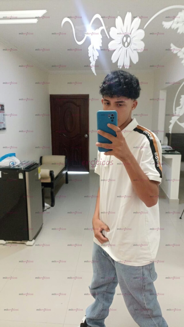 FOTOS DE CHICO DE 18 AÑOS VERGON ESTA LISTO PARA DARTE DUROO Y HACERTE SENTIR RICOO