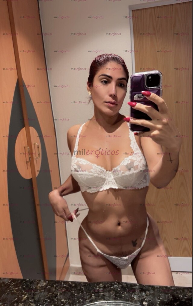 FOTOS DE DAYANA 100% REAL IMAJEN GARANTIZADA 23 CM DE UNA ENORME VERGA PARA DARTE PLACER