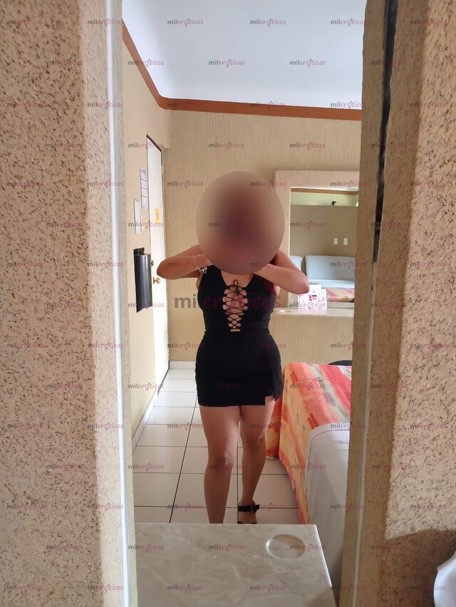 FOTOS DE SRA. BUENISIMA LLAMAME SE ME MAMAR Y COGER MUY RICO!!!