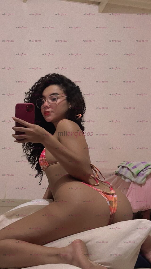FOTOS DE LLEGUÉ PARA SER TU CHICA PREFERIDA Y COMPLACERTE MUY RICO AMOR