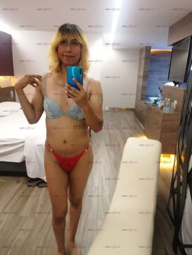 FOTOS DE SHARON, LA NENA MÁS SEXY Y GOLOSA, GOZEMOS JUNTOS
