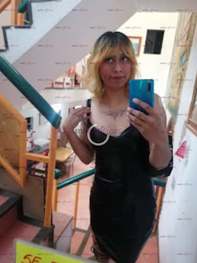 FOTOS DE SHARON, LA NENA MÁS SEXY Y GOLOSA, GOZEMOS JUNTOS