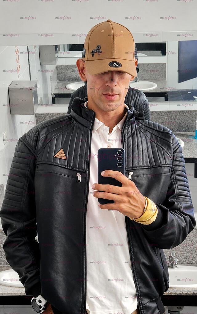 FOTOS DE ANDREW, HOMBRE HETEROSEXUAL PARA COMPAÑÍA EXCLUSIVA EN BOGOTÁ